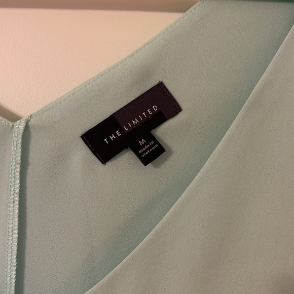 Express Medium Top - Picture 3 of 3